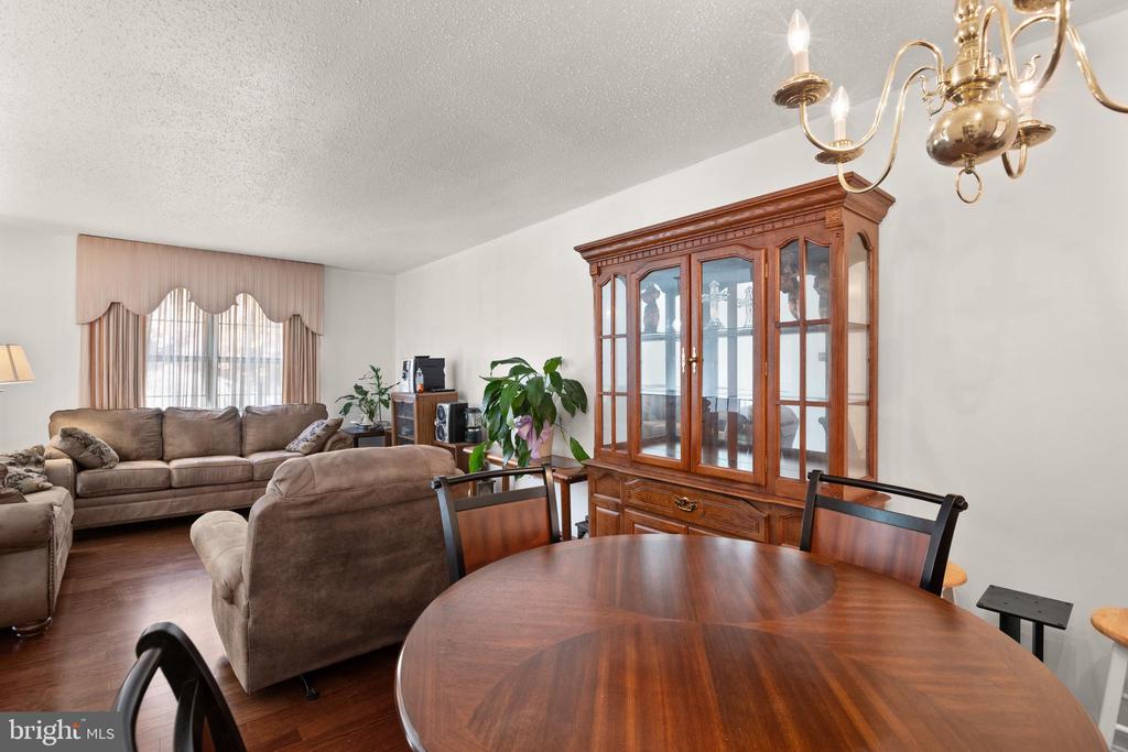 8600 SAPIENZA DRIVE