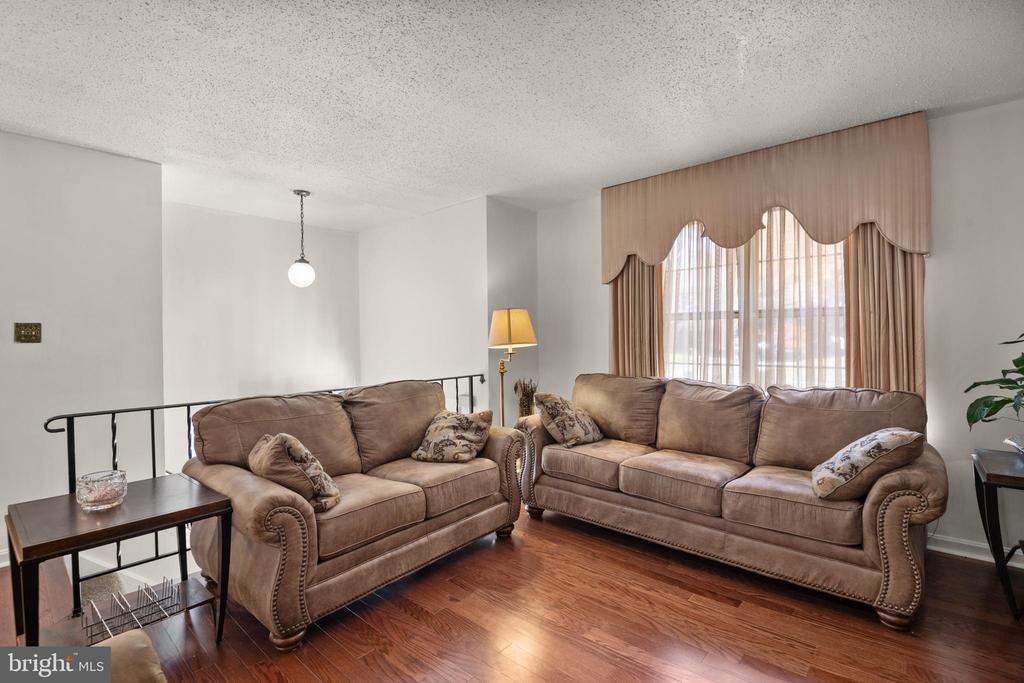 8600 SAPIENZA DRIVE