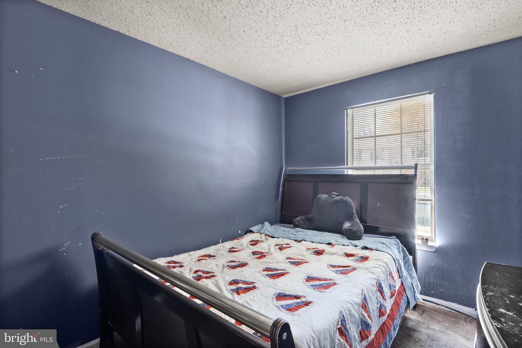 8600 SAPIENZA DRIVE