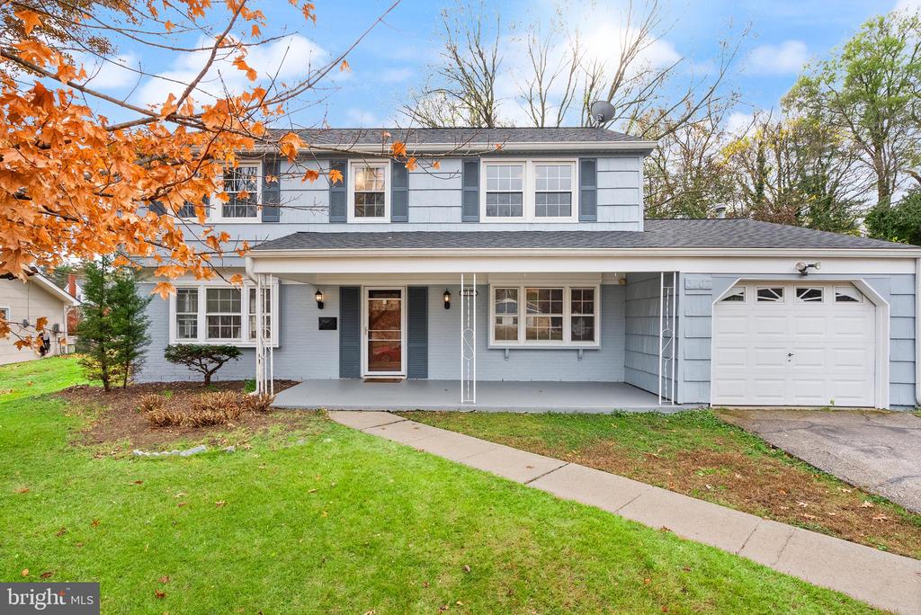 3107 TWISTING LANE