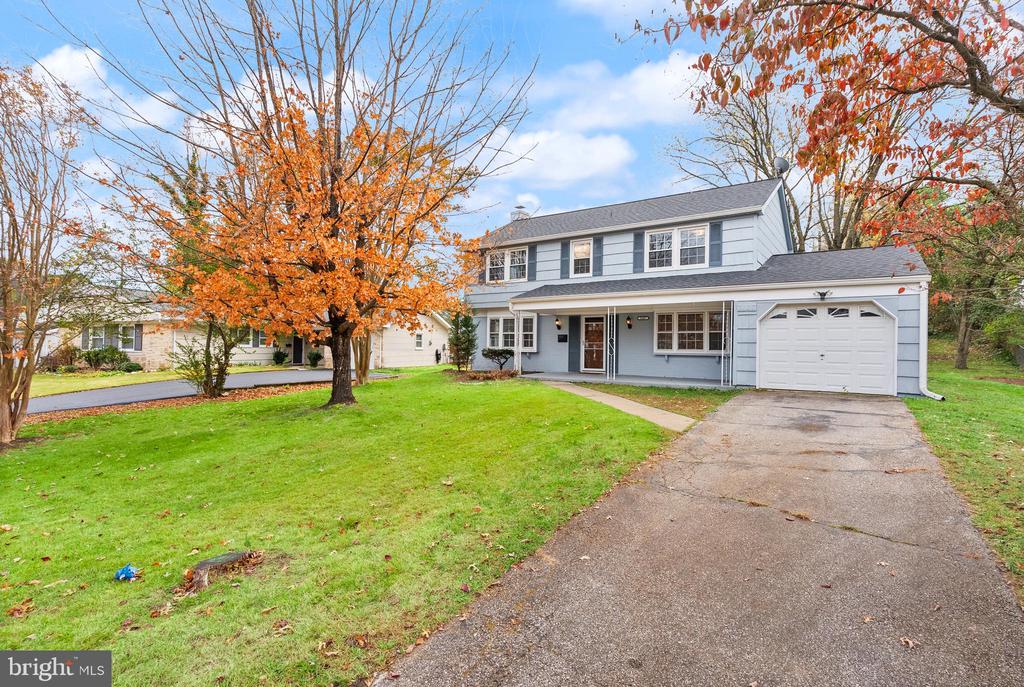 3107 TWISTING LANE