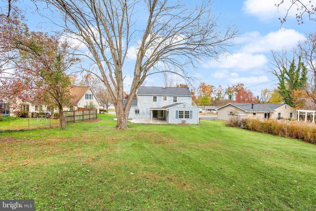3107 TWISTING LANE