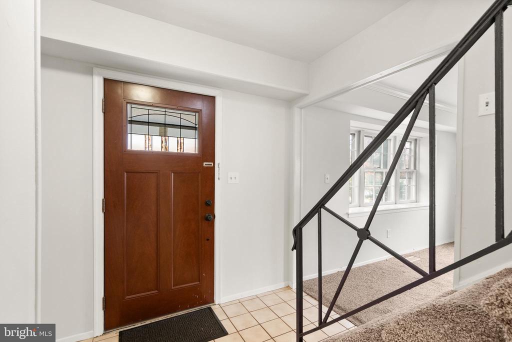 3107 TWISTING LANE