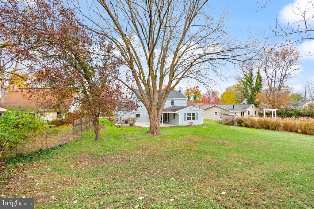 3107 TWISTING LANE