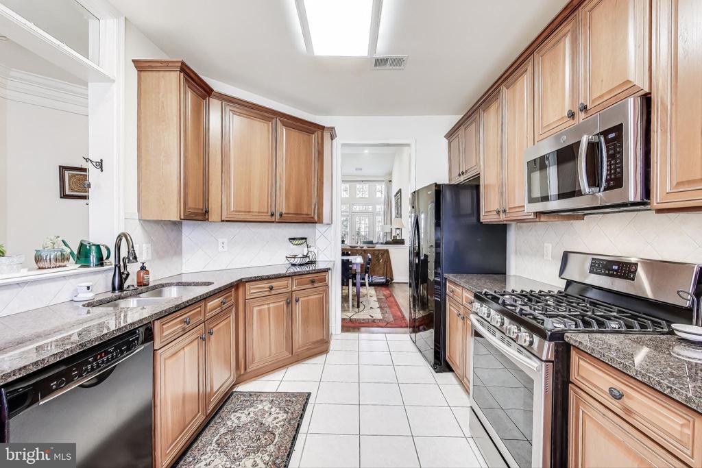13148 BROOKTREE LANE