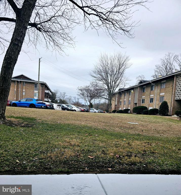 518 WILSON BRIDGE DRIVE Unit: A2
