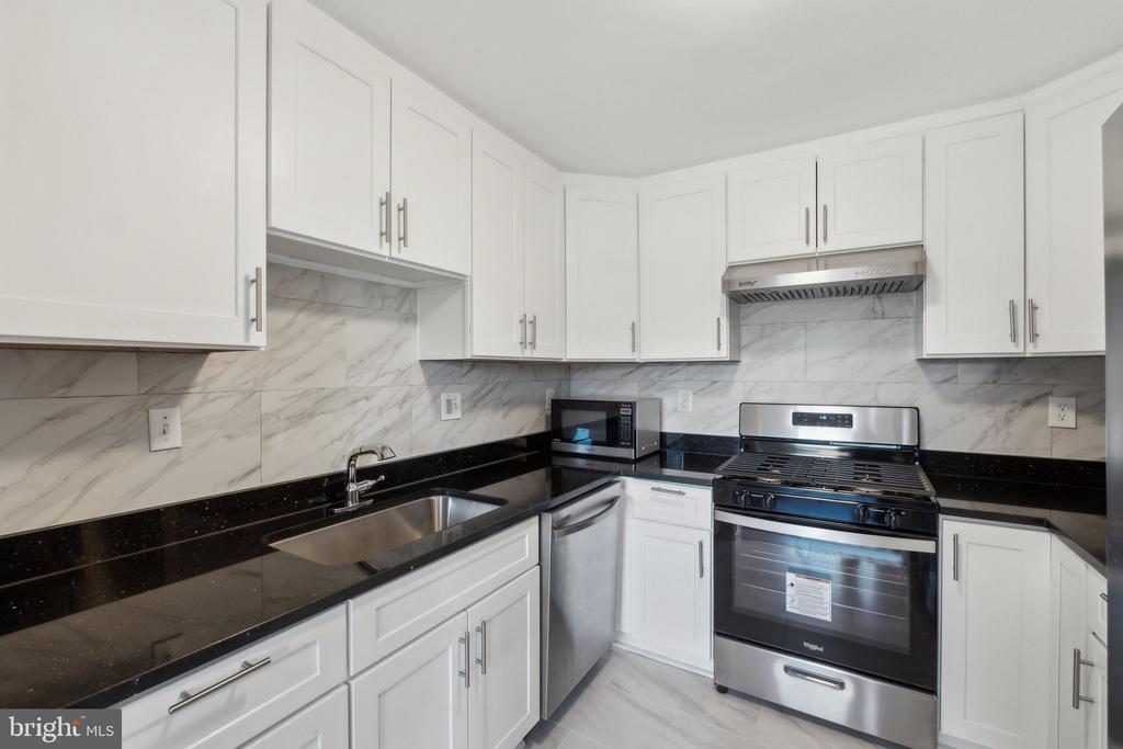 3809 SAINT BARNABAS ROAD Unit: T202