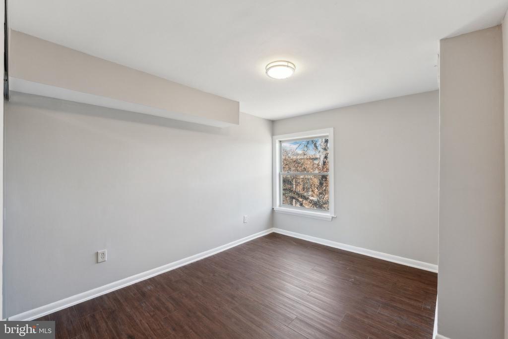3809 SAINT BARNABAS ROAD Unit: T202