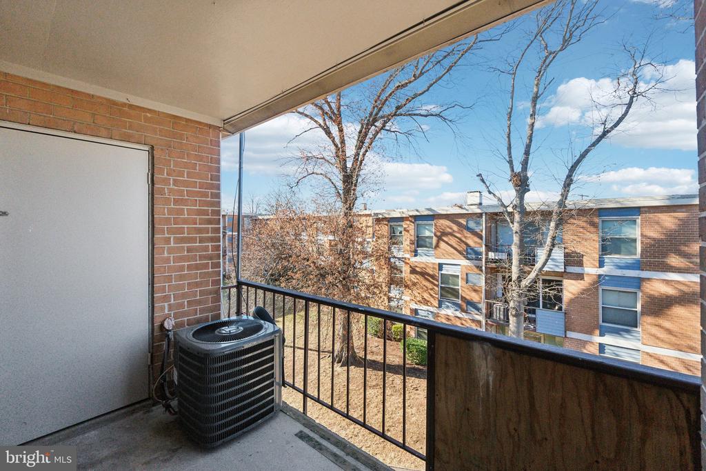 3809 SAINT BARNABAS ROAD Unit: T202