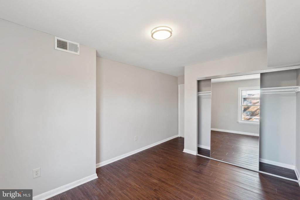 3809 SAINT BARNABAS ROAD Unit: T202