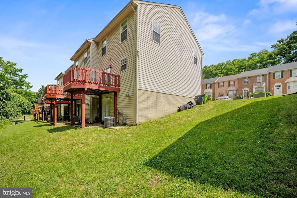 5619 PRESCOTT COURT