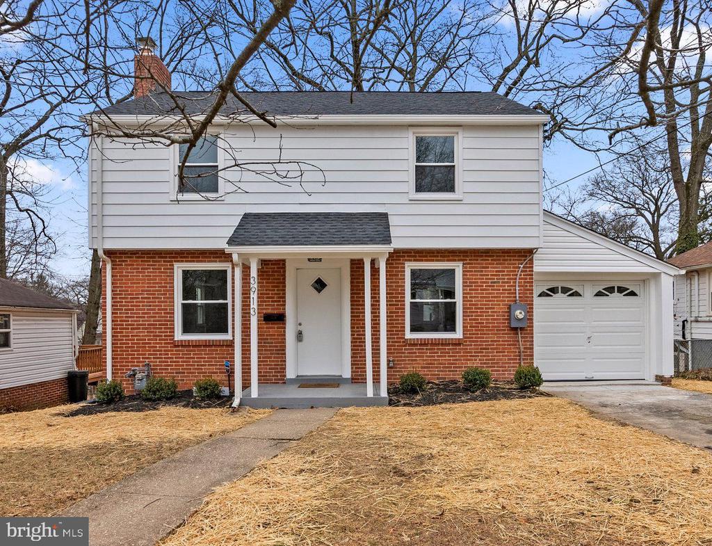 3913 ONEIDA PLACE