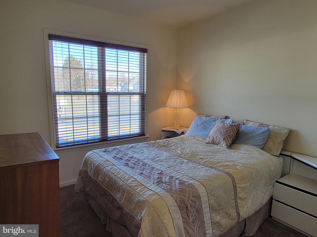 310 BATHURST STREET