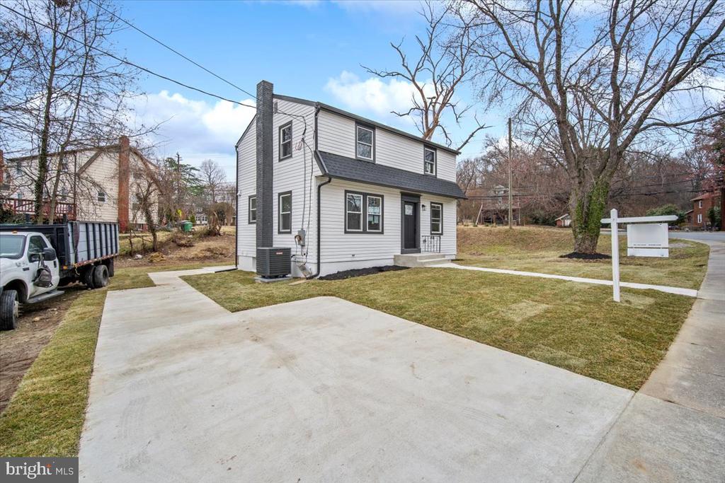 1301 MADISON STREET