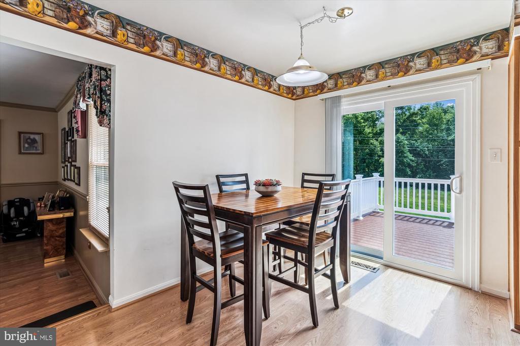 10902 VALLEY BROOK DRIVE