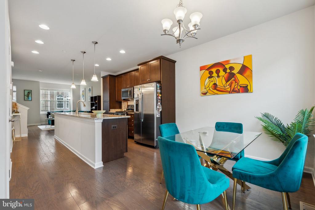 7119 ROWLOCK ALLEY