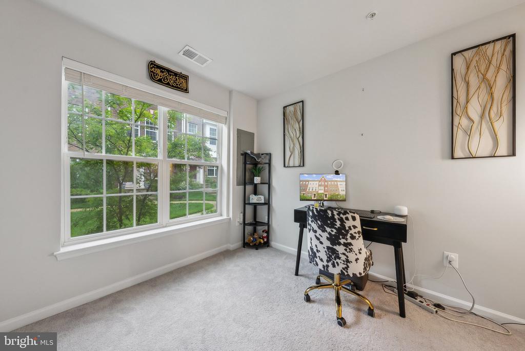 7119 ROWLOCK ALLEY