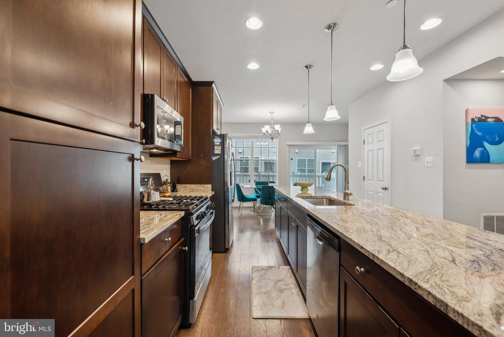 7119 ROWLOCK ALLEY