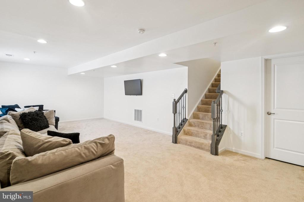 13903 NORTON HILL COURT