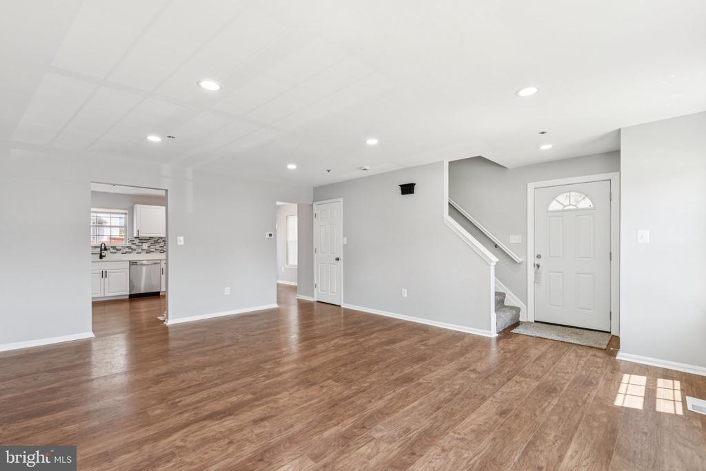 5236 DAVENTRY TERRACE