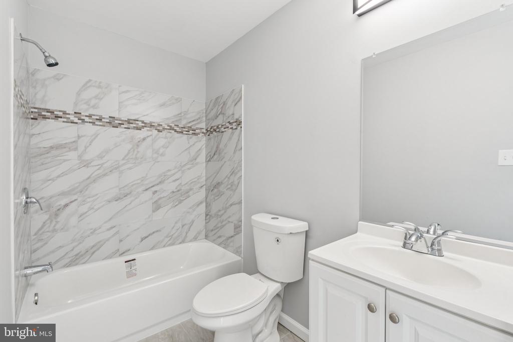 5236 DAVENTRY TERRACE