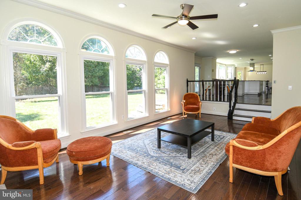 8012 WINGATE DRIVE