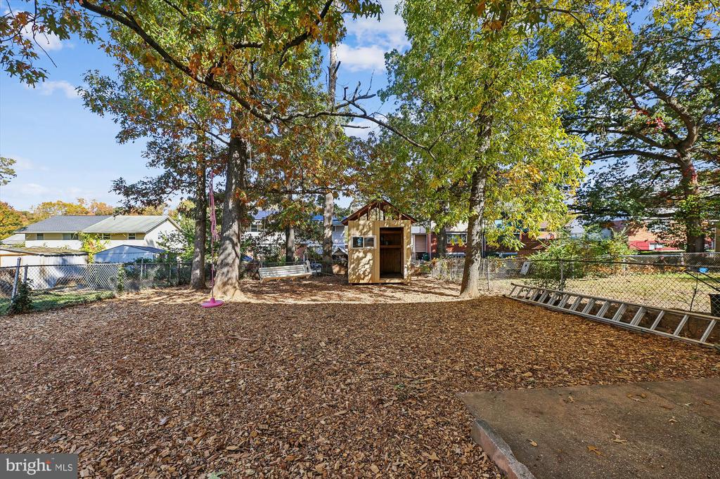 803 BOOKER DRIVE