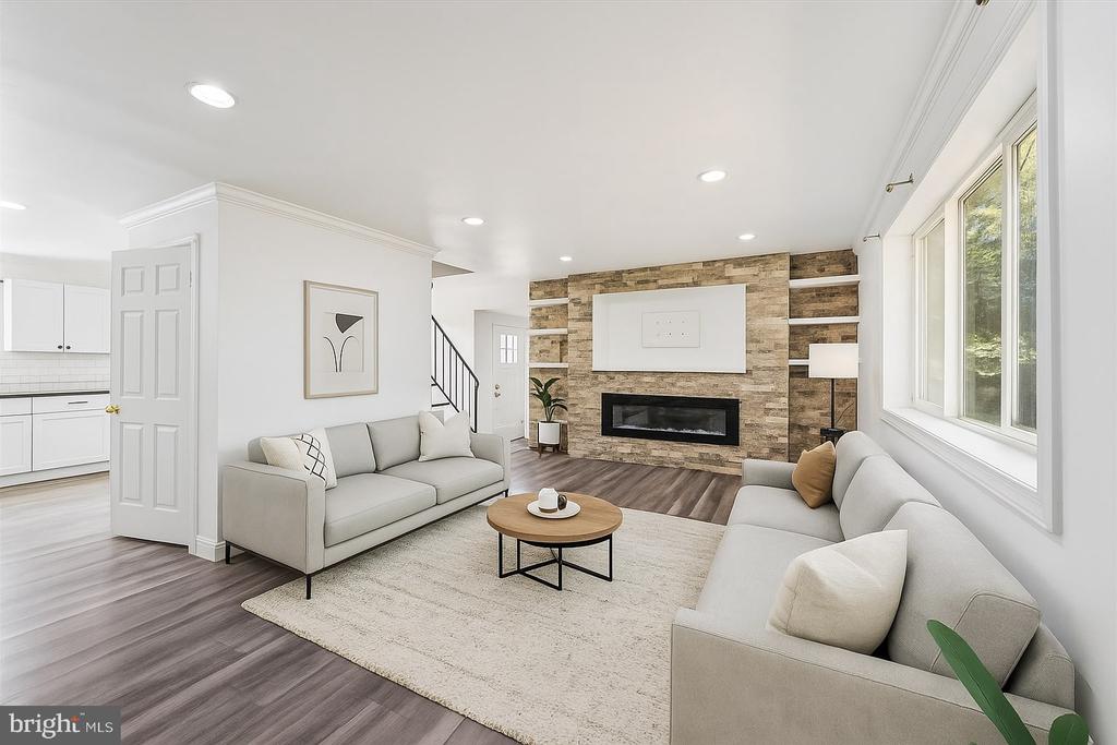 803 BOOKER DRIVE