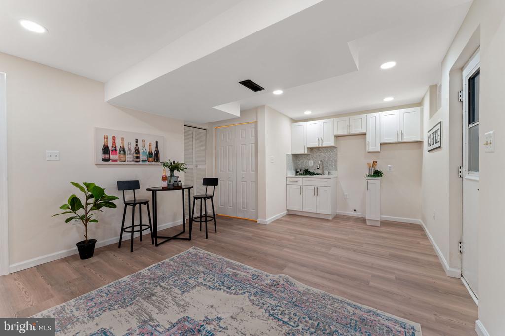 10304 SEA PINES DRIVE