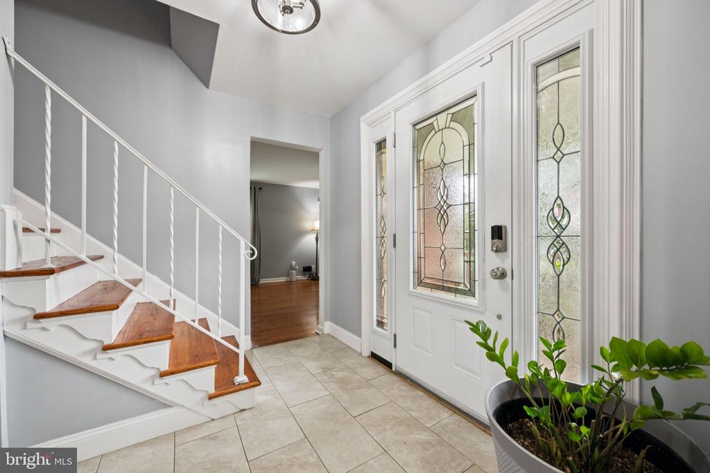 111 ESSENTON DRIVE