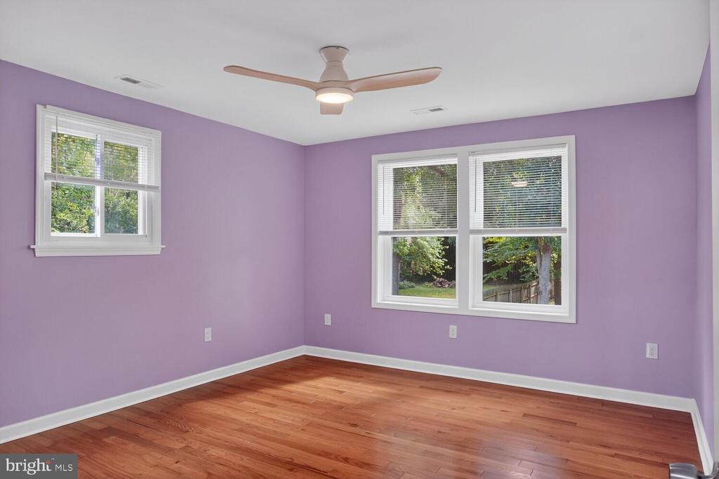 6107 SEMINOLE STREET