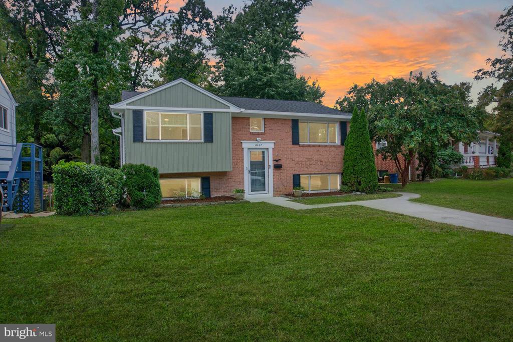 6107 SEMINOLE STREET
