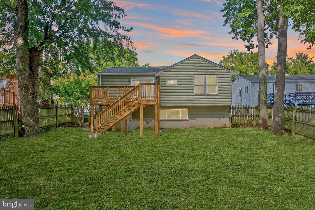 6107 SEMINOLE STREET