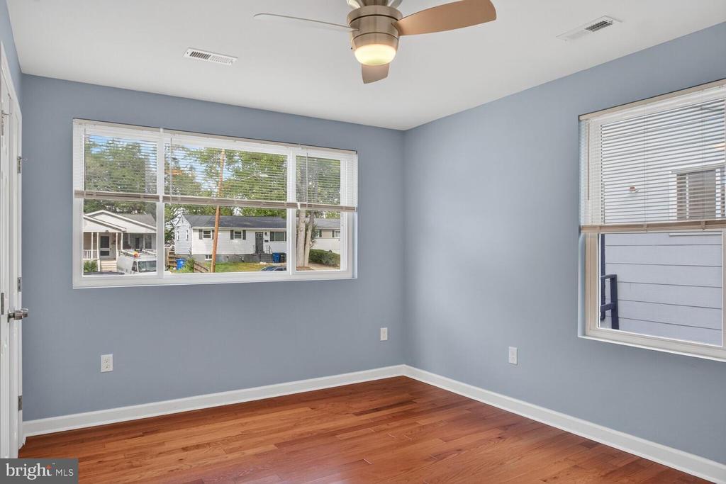 6107 SEMINOLE STREET