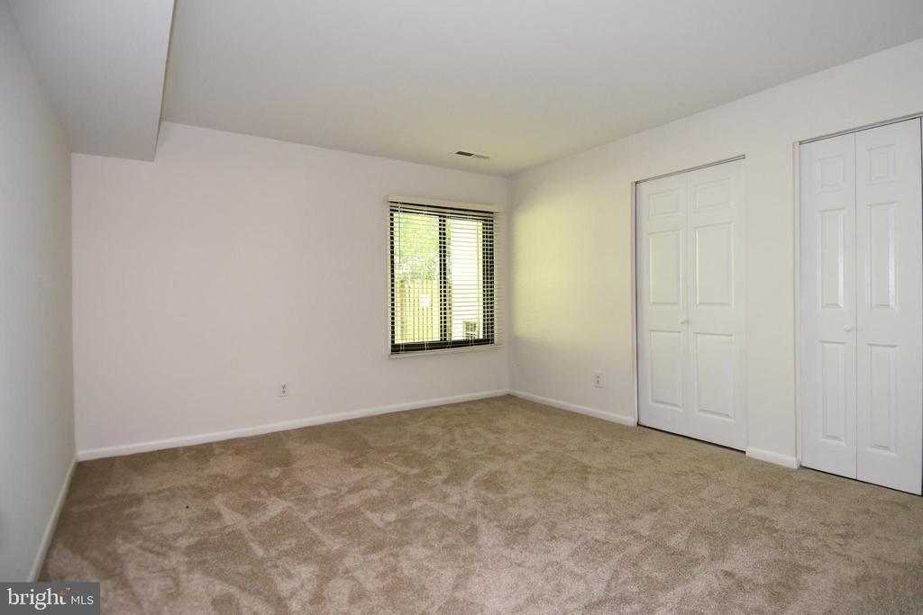 10104 CAMPUS WAY S Unit: 102-3A