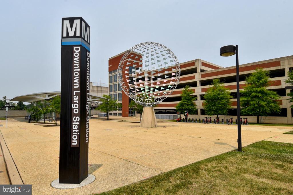 10104 CAMPUS WAY S Unit: 102-3A