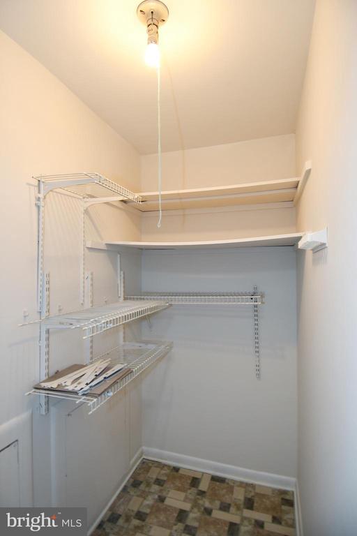 10104 CAMPUS WAY S Unit: 102-3A