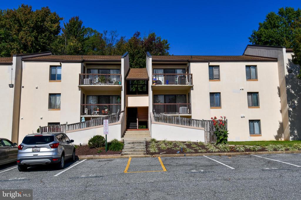 10104 CAMPUS WAY S Unit: 102-3A