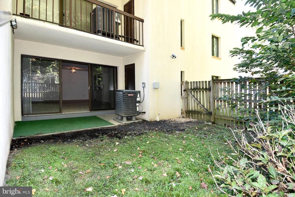 10104 CAMPUS WAY S Unit: 102-3A