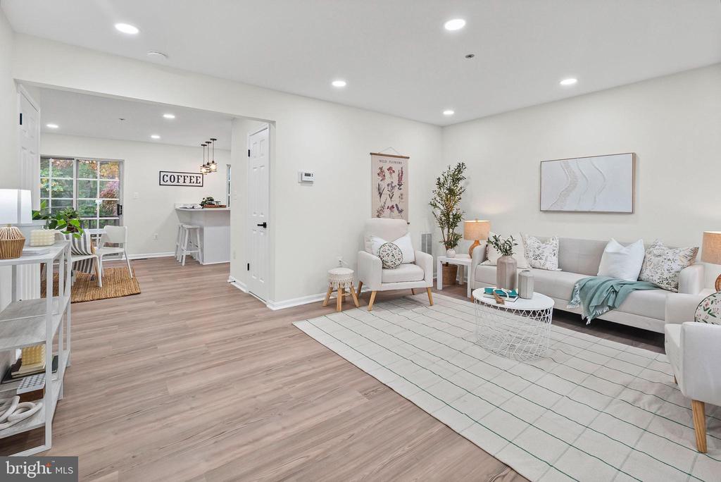 4035 SILVER PARK TERRACE