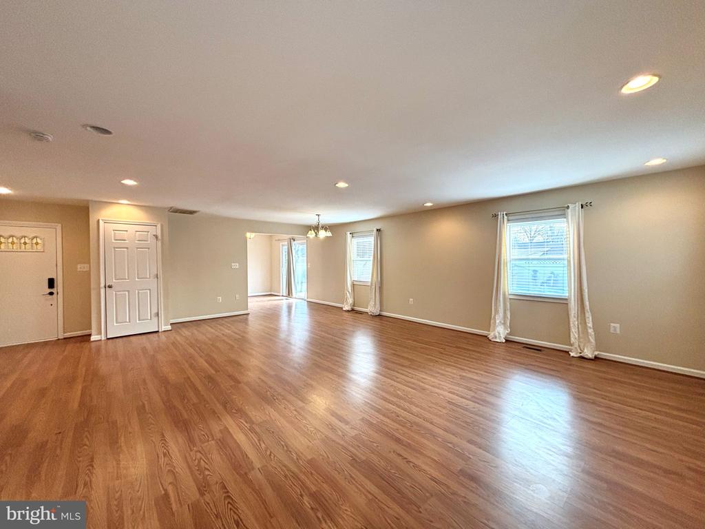 12327 FLAMINGO LANE