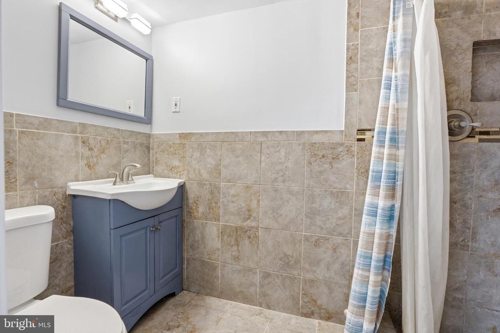 10000 CARNOT DRIVE