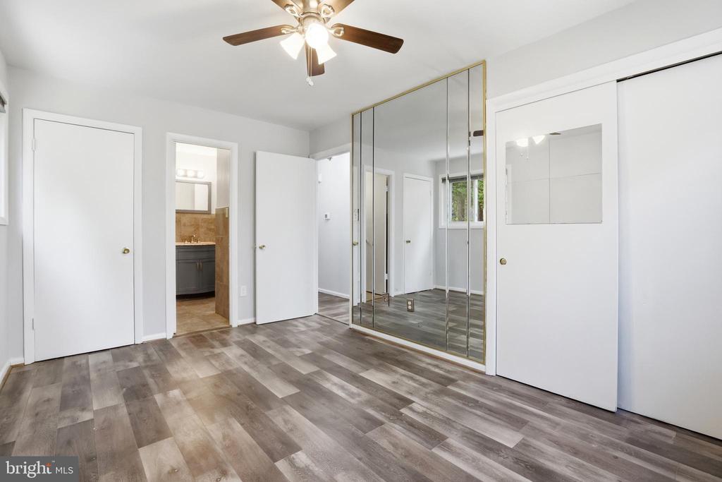 10000 CARNOT DRIVE