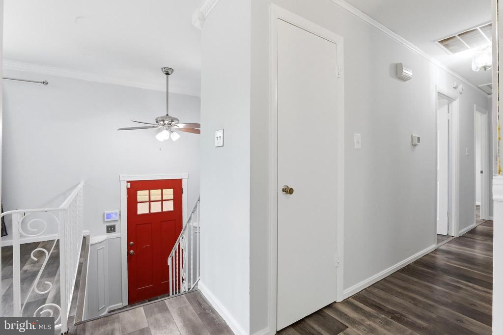 10000 CARNOT DRIVE