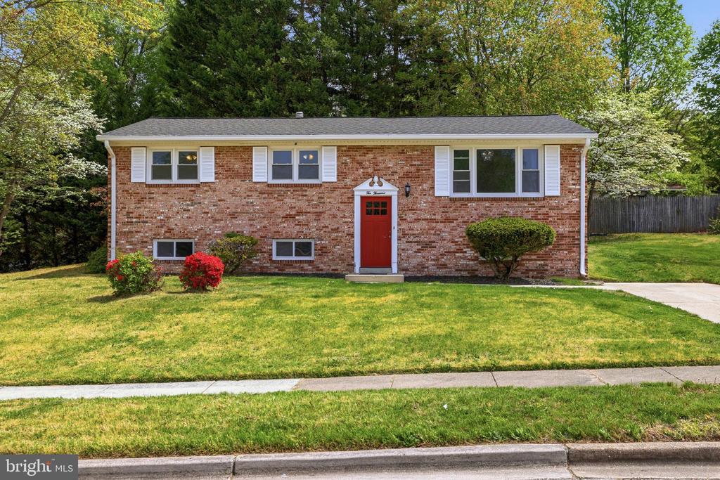 10000 CARNOT DRIVE
