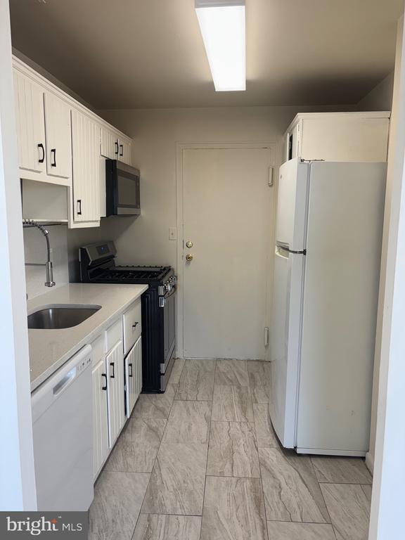 3450 TOLEDO TERRACE Unit: 716