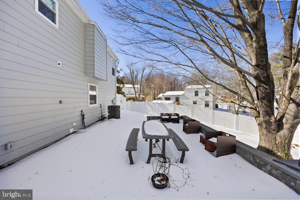 7504 TWINING COURT