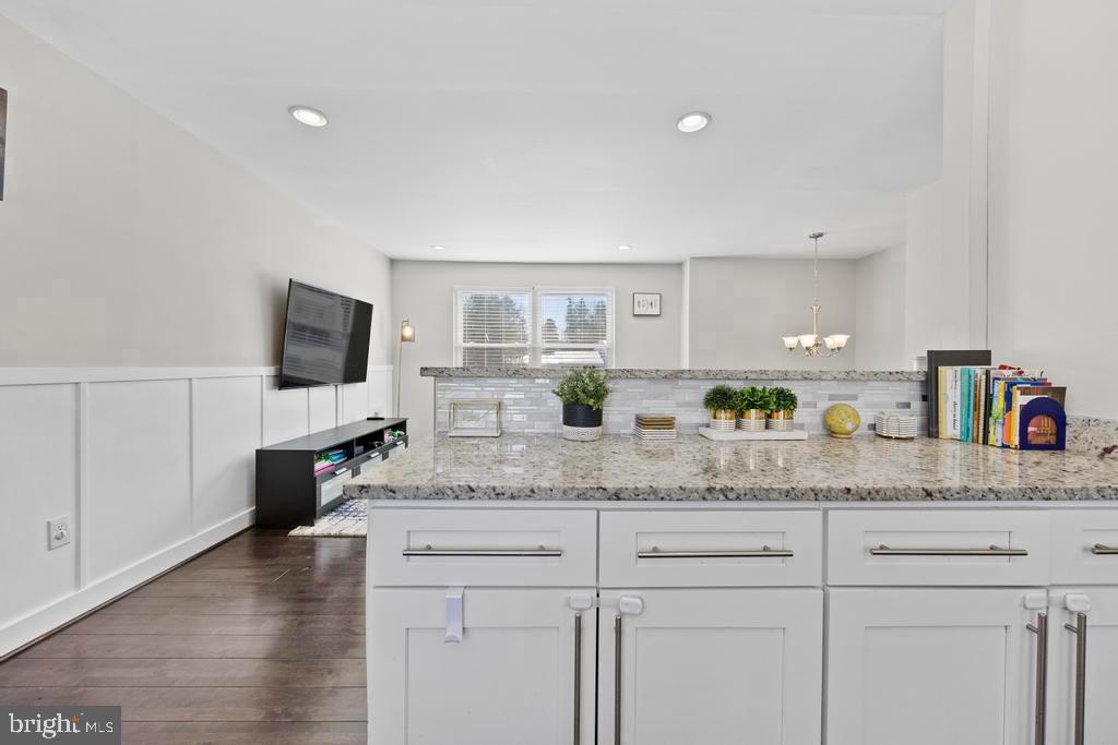 7504 TWINING COURT
