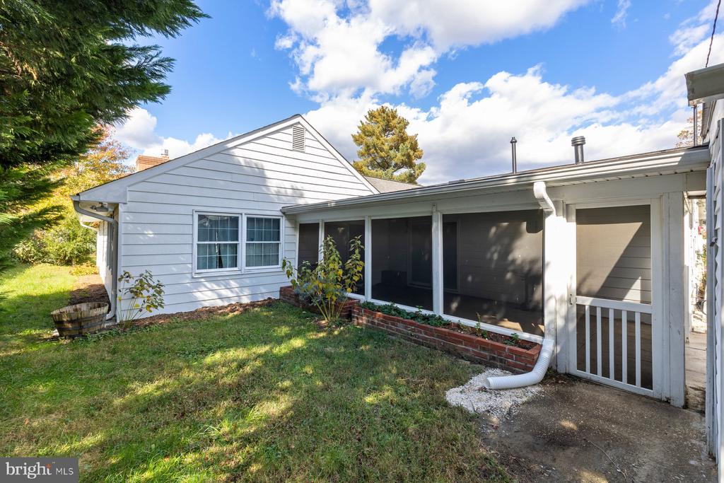 12707 BEAVERDALE LANE