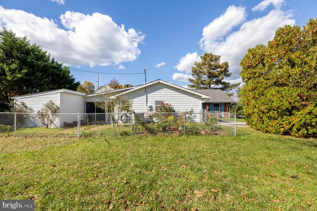 12707 BEAVERDALE LANE